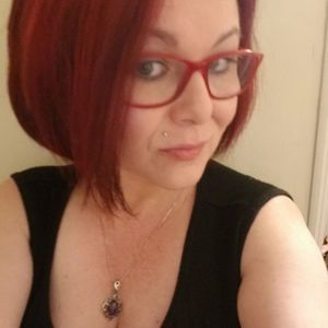 Meet your Posher, Debbie